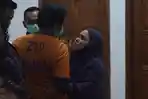 Air Mata Istri Sah Dwi Bagus di Prarekonstruksi