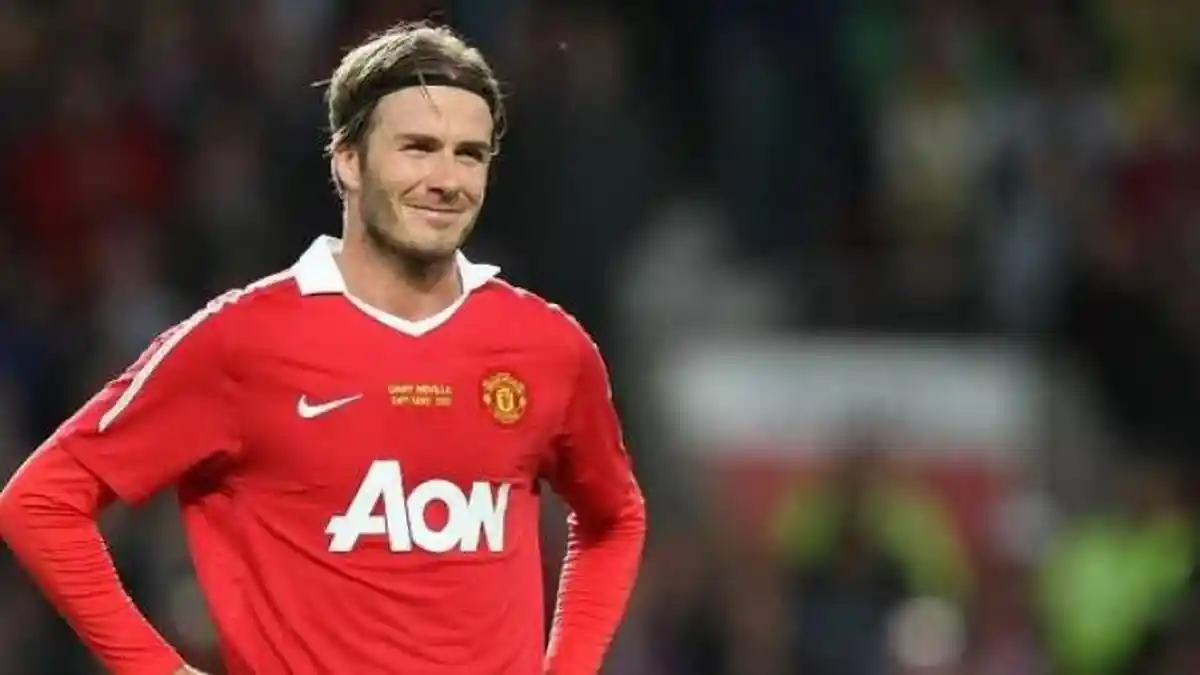 David Beckham Gerah Lihat Tingkah Pemain Man United, Sampai Acung Jari Tengah dengan Fan di Asia