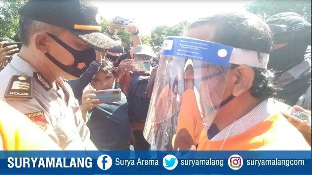Ibu Guru Panik Berlari dari Ruangan Kepsek, Bajunya Robek dan Mengaku Diperlakukan Begini di Sofa