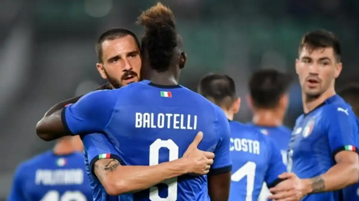 Balotelli Ungkap Ibrahimovic Sangat Remehkan Dirinya Sedari Awal Masuk Tim Senior Inter Milan