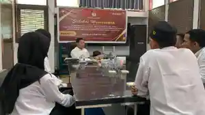 Ketua-KPU-Lombok-Timur-Ada-Suci-Makbullah.jpg
