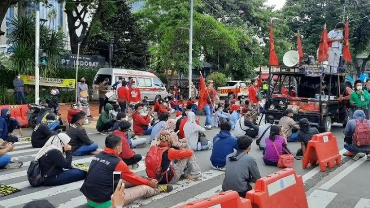Buruh Sindir Jokowi, Nikahan Atta-Aurel Datang Tapi Enggan Temui Buruh pada Peringatan May Day