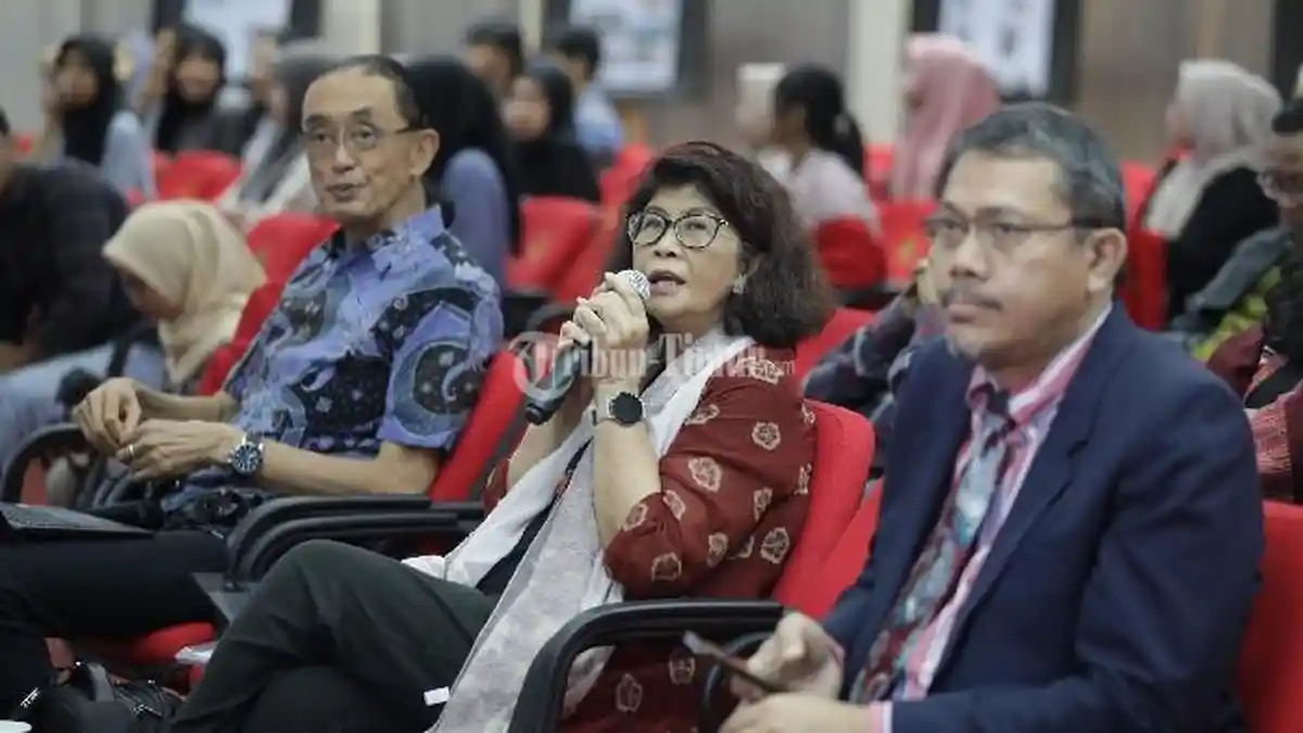 Simposium Internasional di Unhas, Membangun Kerjasama untuk Pertanian Berkelanjutan - simposium-UH7.jpg