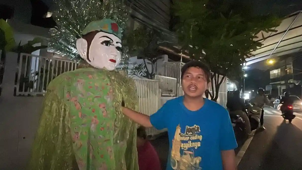 Kisah Pasutri Pengamen Ondel-ondel: Mengais Rupiah di Jakarta, Sering ...