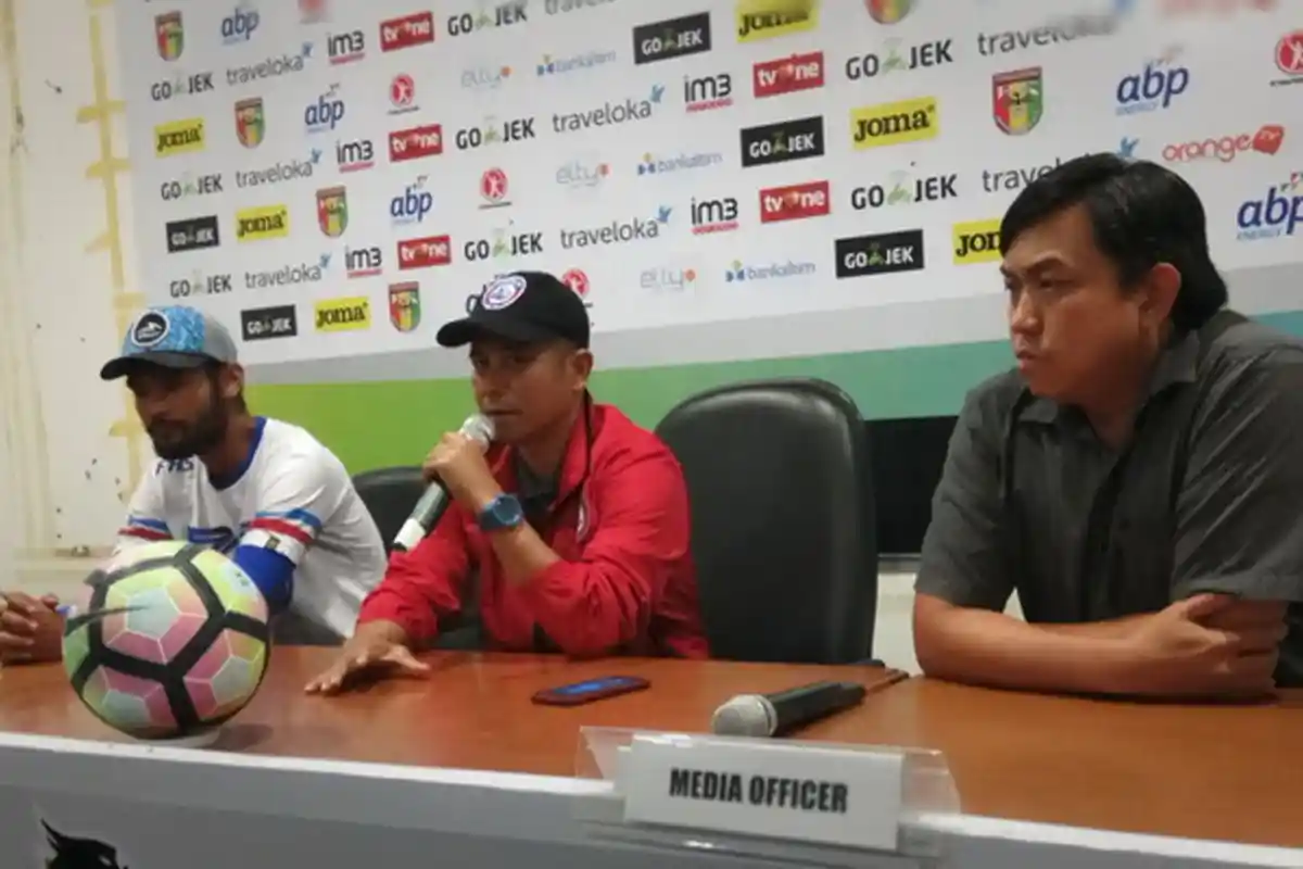 Meski Menang Telak, Pelatih Arema FC Tak Anggap Mitra Kukar Main Buruk