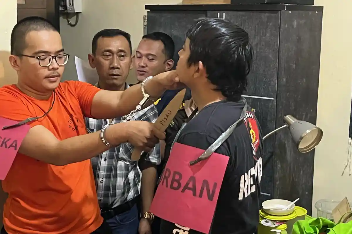 Pengakuan Altaf Pembunuh Mahasiswa UI saat Rekonstruksi: Ada 30 Tusukan ke Korban