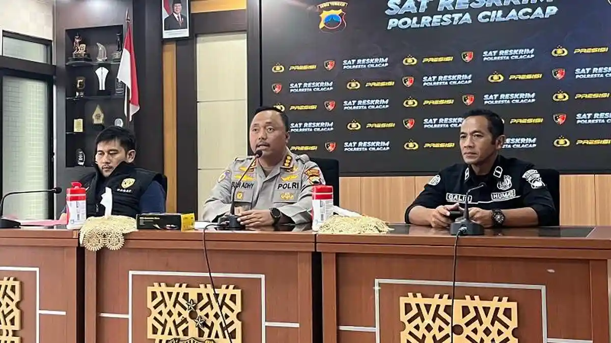 Polisi Tangkap Terduga Provokator Perusakan DPRD Cilacap. Total Ada 31 Tersangka, 19 Masih Anak