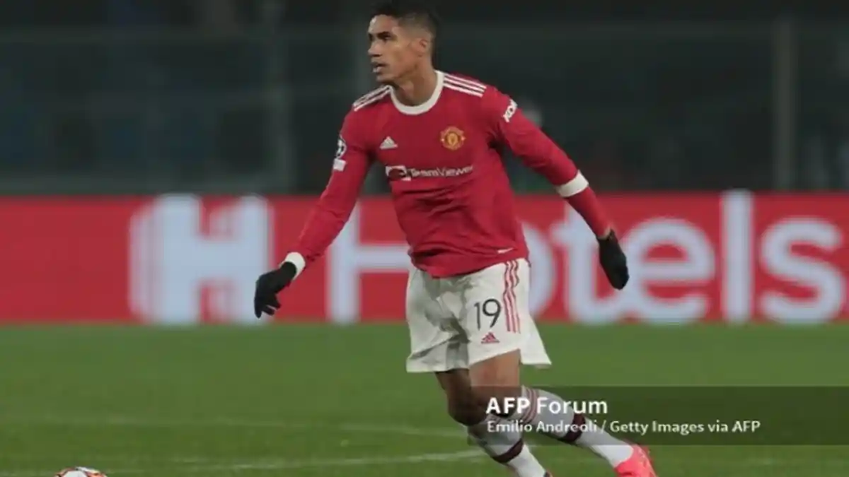 Disentil Fabrizio Romano! Bos Djarum Siap Modali Como 1907 Datangkan Raphael Varane