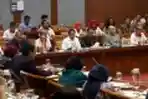 Raker Menpora dengan Komisi X