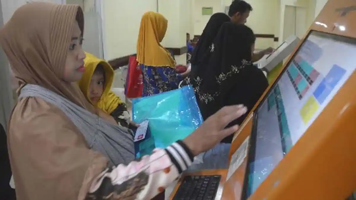 Banyak Pasien Belum Sadar E-Health, Antre di Puskesmas dan Rumah Sakit Minimal 3 Jam
