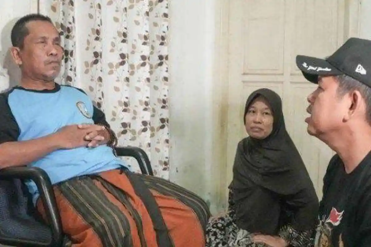 PILU Guru SMK di Karawang yang Buta Usai Disiram Air Keras, Ditolak RS saat Berobat Pakai BPJS