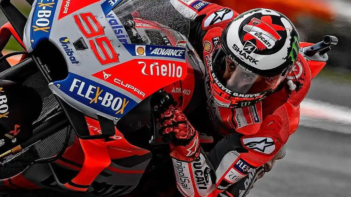 Respon Tak Terduga Bos Ducati Tanggapi Rumor Bergabungnya Jorge Lorenzo