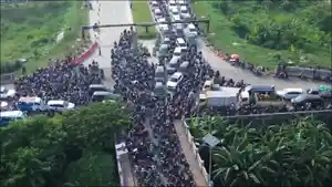 MACET-Kemacetan-parah-terjadi-di-kawasan-123.jpg