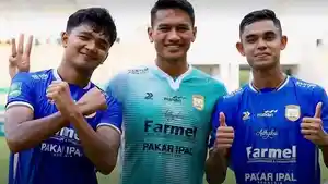 Fayrushi-Chairul-Zul-Azhar-dan-Miftahul-Hamdi.jpg