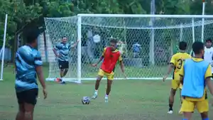 20250905_Pemain-PSIS-Semarang-Delvin-Rumbino_1.jpg
