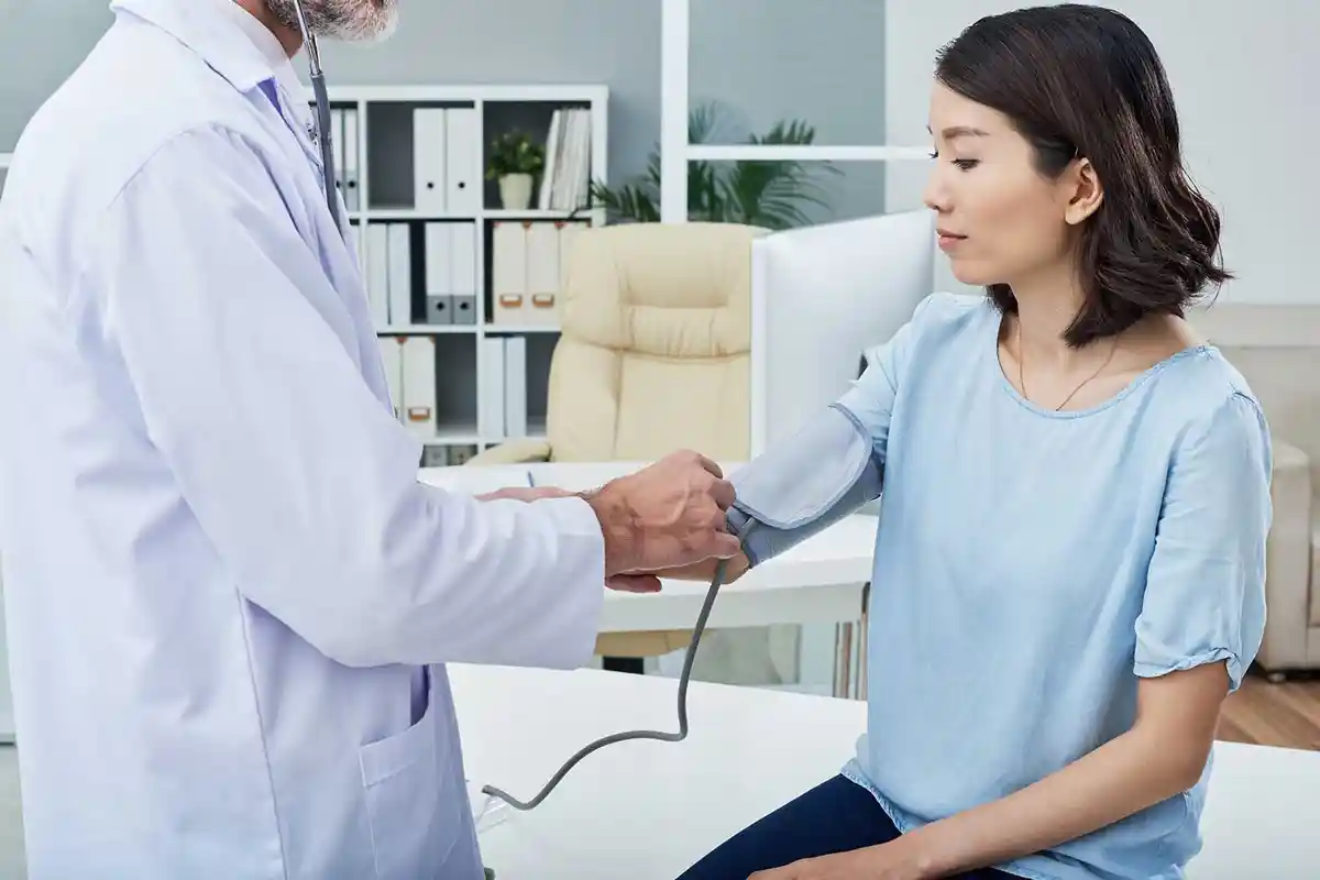 Tips Sehat: Stroke Menyerang Usia Muda, Ini Cara Mudah Mengenali Gejalanya, Simak Cara Menangani