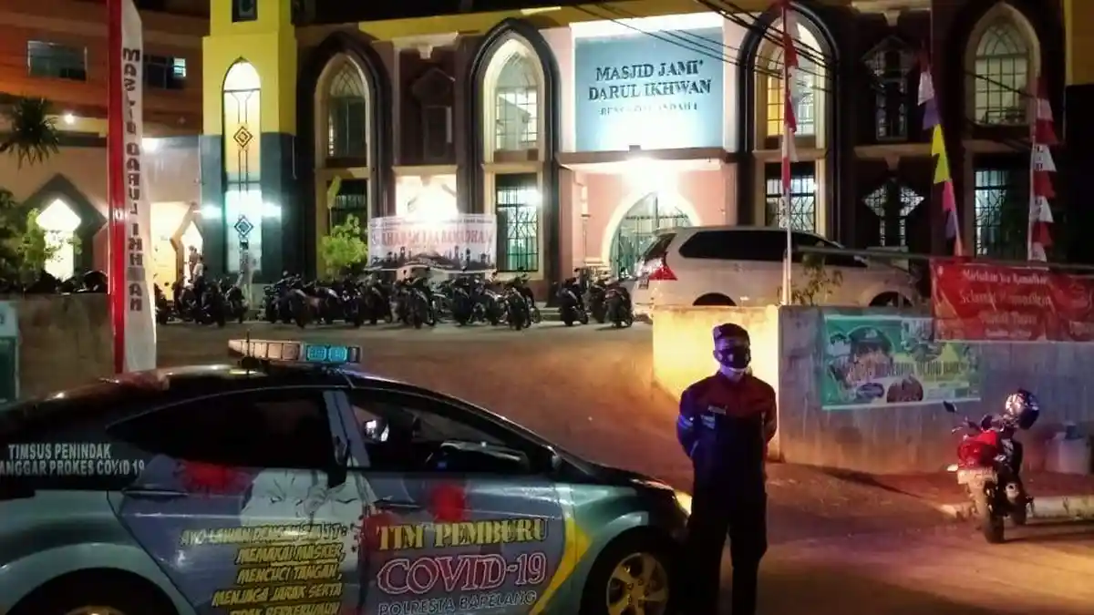 RAMADHAN 2021 - Jajaran Polresta Barelang Gelar Tarawih dan Tadarus Bersama