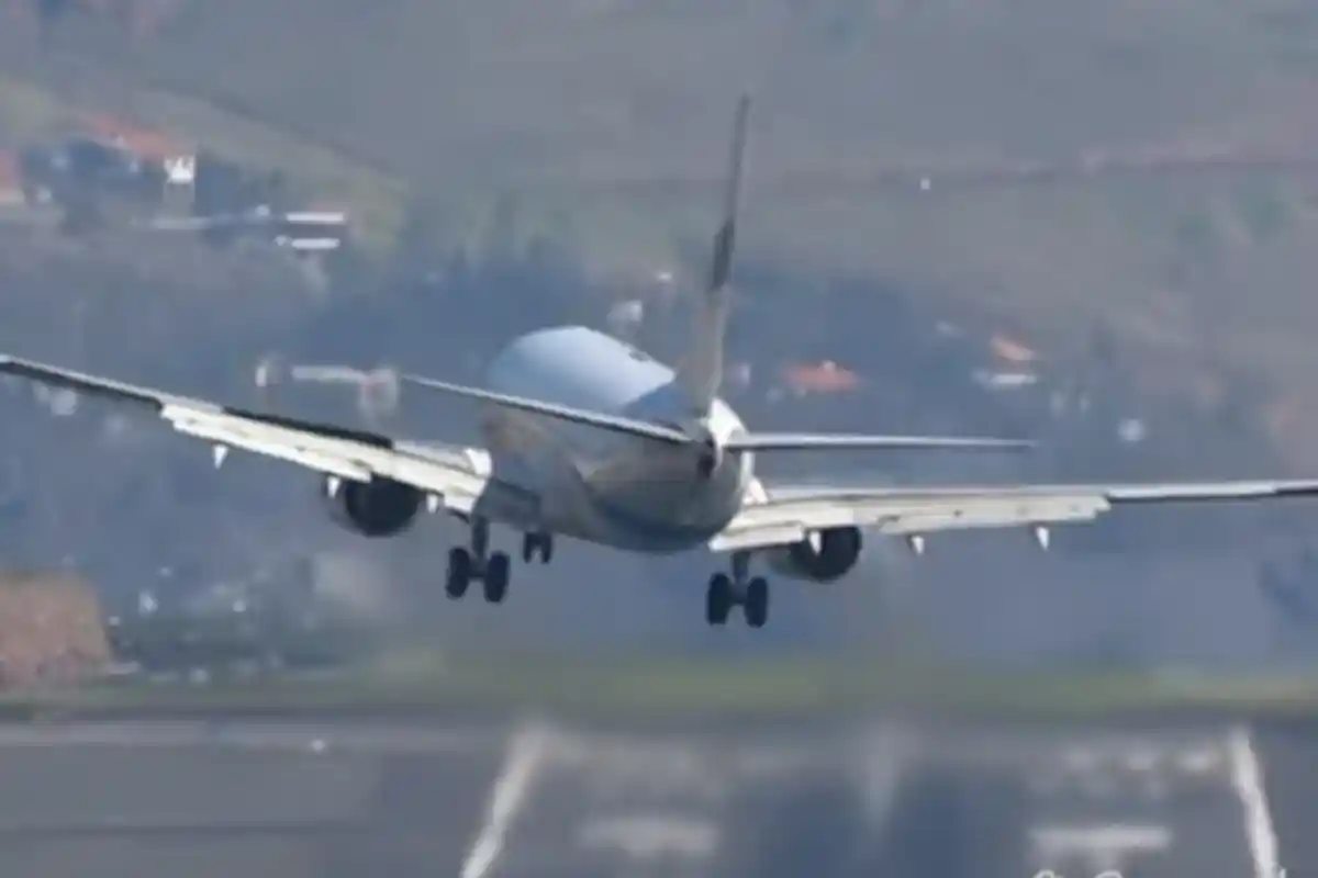 VIDEO - Pakai Nama Megabintang Sepakbola, Bandara Inilah yang Paling Ditakuti Pilot di Dunia