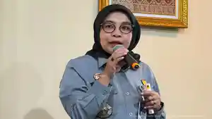 memberikan-kata-sambutan-dalam-kegiatan-Sosialisasi-Layanan-Perseroan-32.jpg