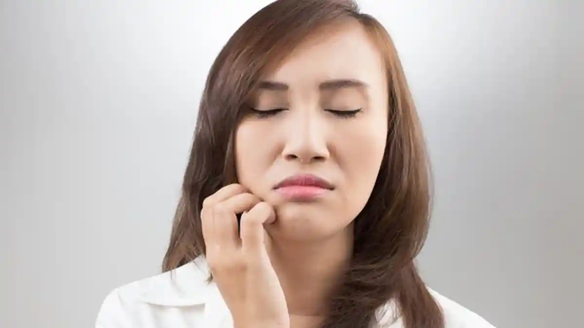 Wajah Alergi Akibat Makeup? Gunakan 3 Bahan Alami Ini Untuk Meredakannya