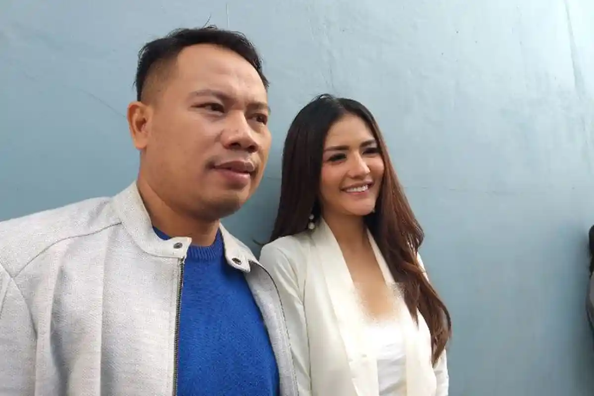 Mengaku Hubungannya dengan Anggia Chan Bukan Settingan, Vicky Prasetyo: Gue Enggak Main-main
