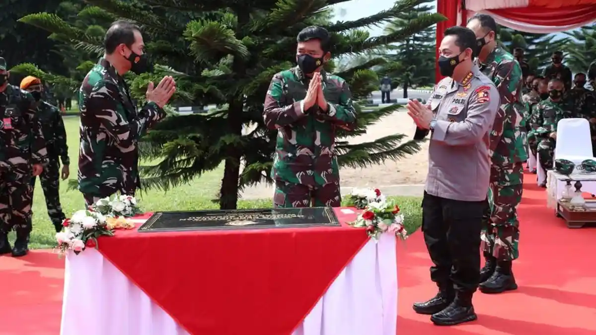 Panglima TNI Resmikan Gedung Perpustakaan Widyasana Sesko AU di Bandung