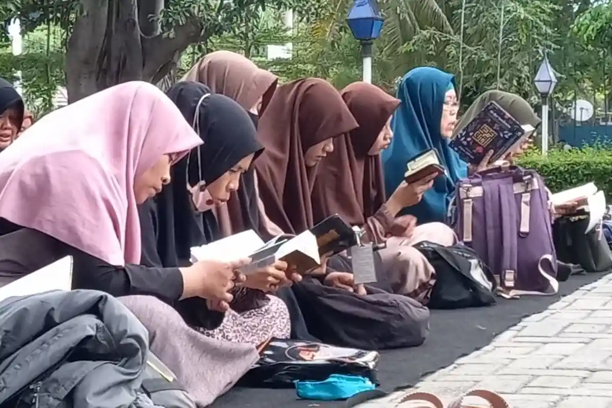 Bacaan & Tafsir Surah Al Muddassir Ayat 11 hingga 15, Lengkap dengan Tulisan Arab, Latin dan Artinya