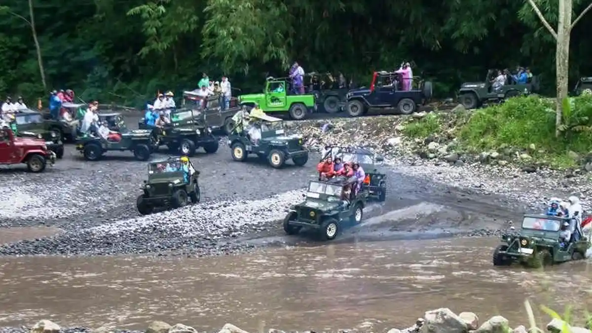 Libur Lebaran, Jip Wisata Merapi Sleman Mulai Ramai Kunjungan Wisatawan