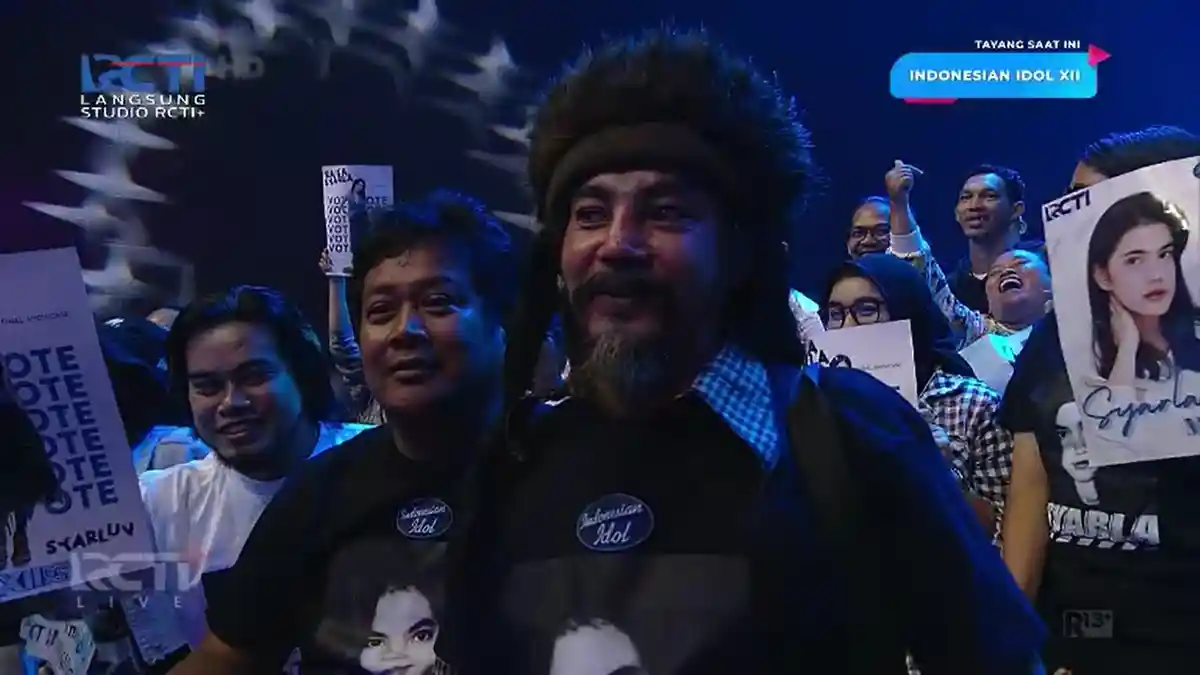 Kehadiran Master Limbad Nonton Indonesian Idol 2023 Disorot, Kepergok Nangis