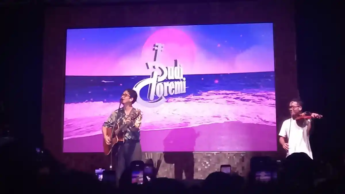 Budi Doremi Hipnotis Warga Gorontalo dengan Lagu-lagu Andalan hingga Taruna Remaja Sesak