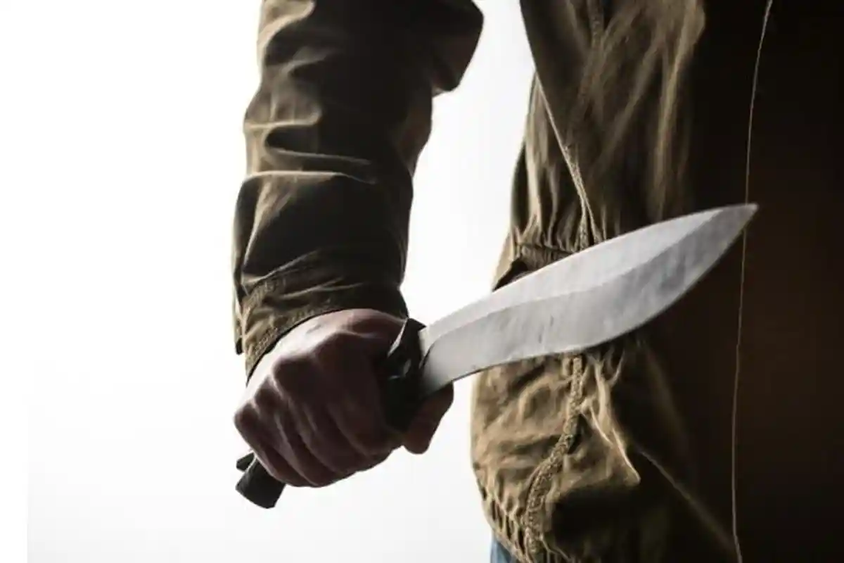 Bandar Narkoba Tikam Seorang Anggota Timsus Dirnarkoba Polda Sulsel, Badik Menghujam Perut Kanan