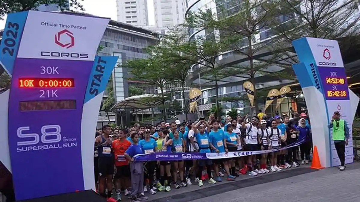 Sandiaga Uno dan 42 Pelari World Marathon Majors Ikuti SuperBall Run Jakarta 15 Desember