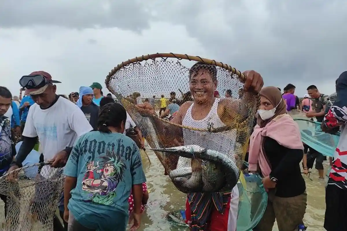 Potret Ritual Adat Mane'e di Pulau Kakorotan Kepulauan Talaud Sulawesi Utara