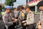 cegah-penyalahgunaan-senjata-api-polresta-bandar-lampung-cek-senpi-personel.jpg