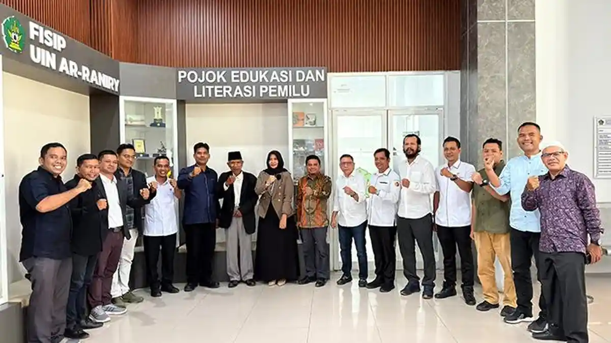 FISIP UIN Ar-Raniry Luncurkan Pojok Edukasi Pemilu - Serambinews.com