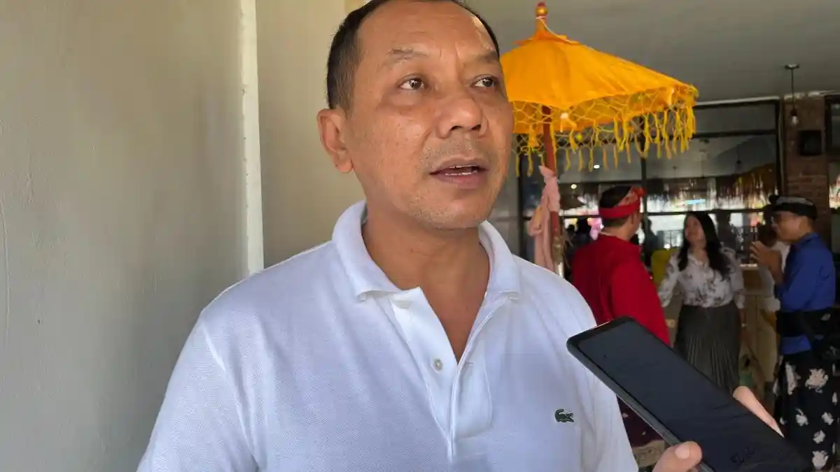 Satpol PP Kabupaten/Kota di Bali Diminta Bongkar Spanduk Partai