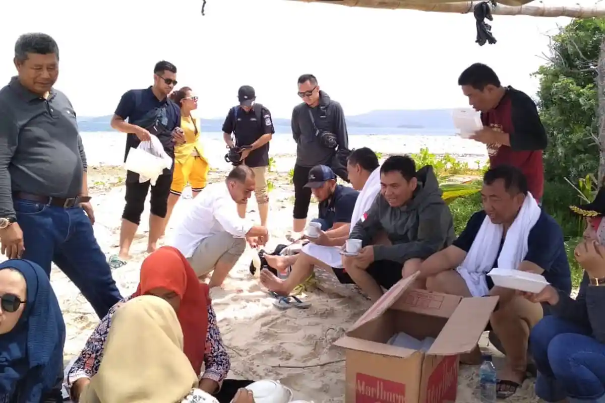 Datang ke Anambas, Ini Kesan Anggota DPR RI : Objek Wisata di Sini Bisa Kalahkan Bali