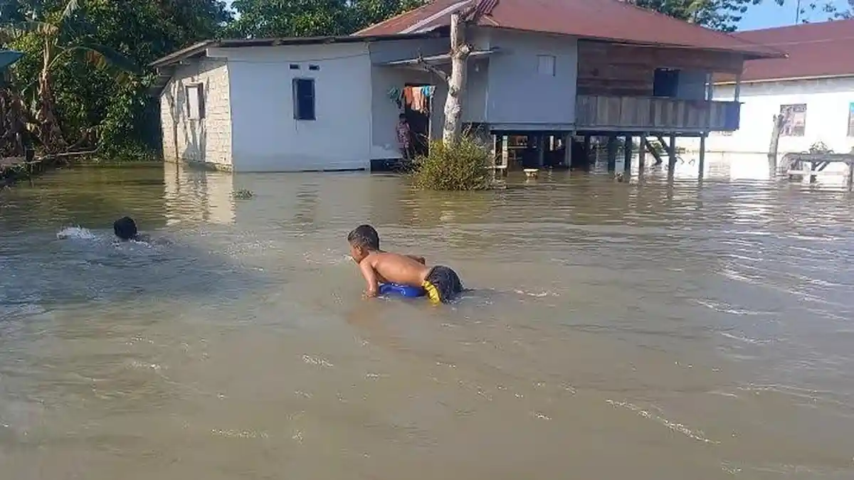 Sudah 2 Bulan 1400 Warga Malangke Luwu Utara Terendam Banjir