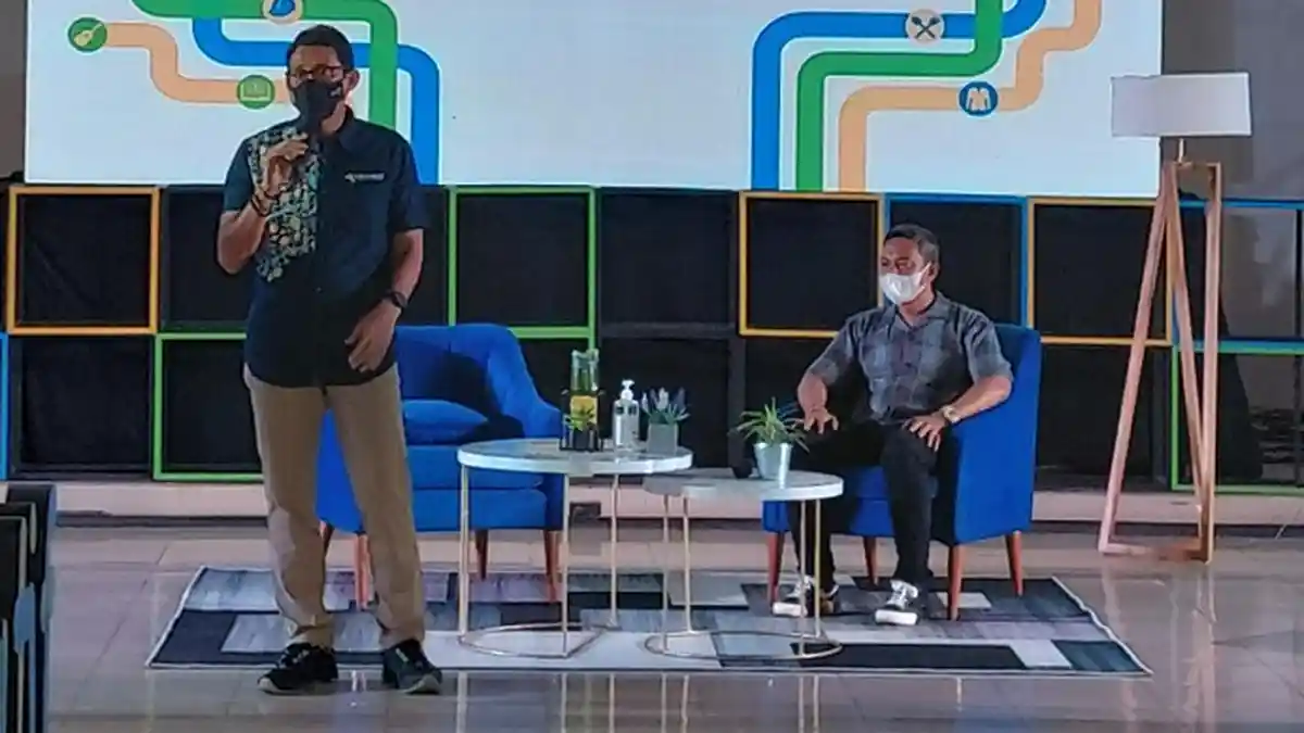 Tingkatkan Kualitas Ekraf Sub Sektor Kriya, Sandiaga Datangkan Pakar Visual Branding ke Pacitan