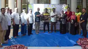 Penyerahan-daging-kurban-dari-Rumah-Amal-Masjid-Jamik-Universitas-Syiah-Kuala-USK.jpg