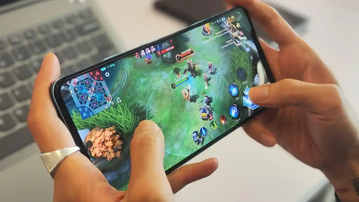Gen Z Wajib Tahu, Ini Berbagai Keunggulan Teknologi Layar AMOLED Pada ...