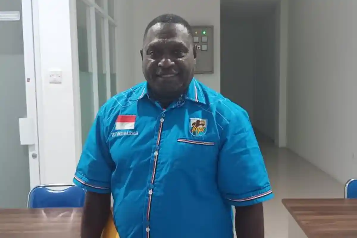 Caretaker KNPI Maybrat Minta Kepala Kampung Terpilih Tak Lihat Perbedaan, Selfianus: Semua Keluarga