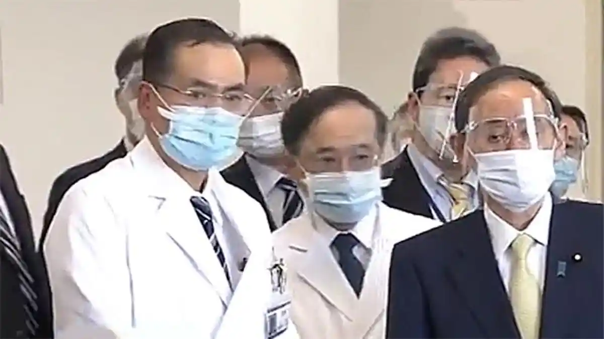Besok PM Jepang Divaksinasi Pertama Kali Sebelum Bertemu Biden 9 April 2021