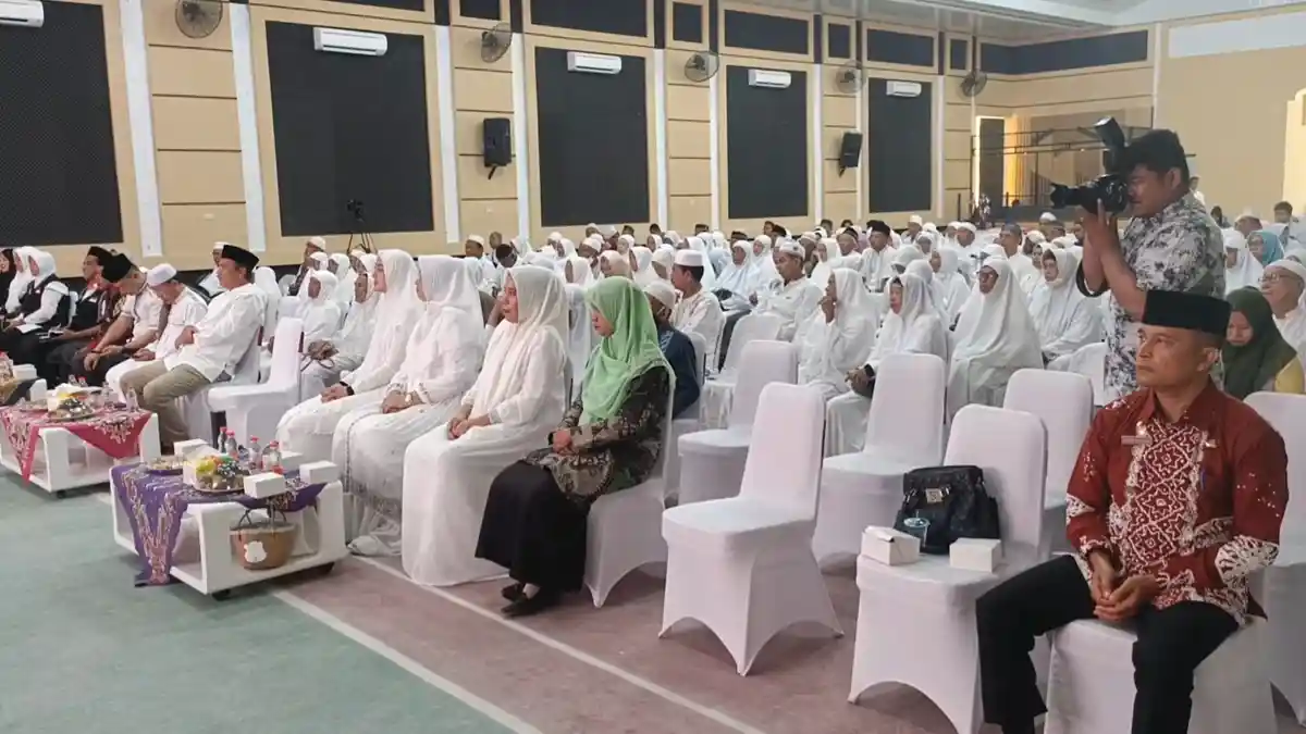 Jemaah Calon Haji Bertambah, Bupati Batubara Beri Tips Jaga Kesehatan Selama Tunaikan Ibadah