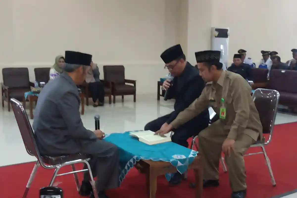 Sujadi Minta Budiman Baca Surat Al Baqarah dan Ayat Kursi