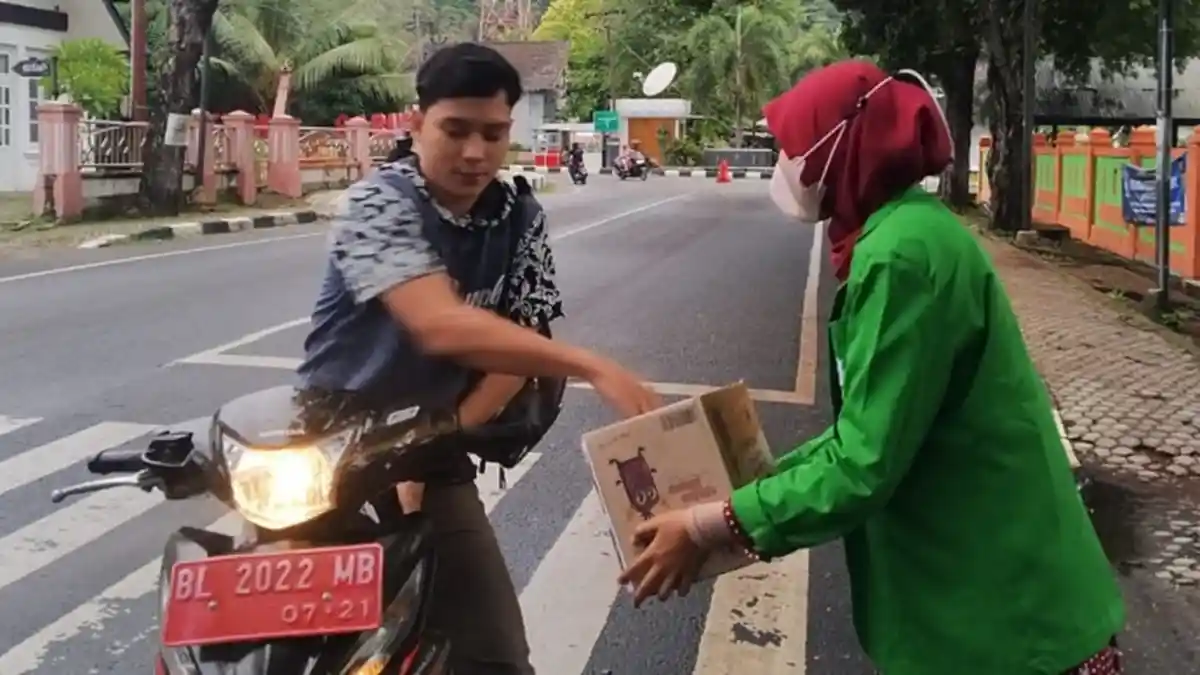 Mahasiswa STIS Al- Aziziyah Sabang Galang Dana Korban Erupsi Semeru