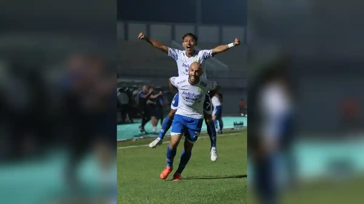 PERSIB vs PERSIJA 2 Jam Lagi: Duel 2 Pemain Muda, Siapa yang akan Bersinar pada Laga Malam Ini?