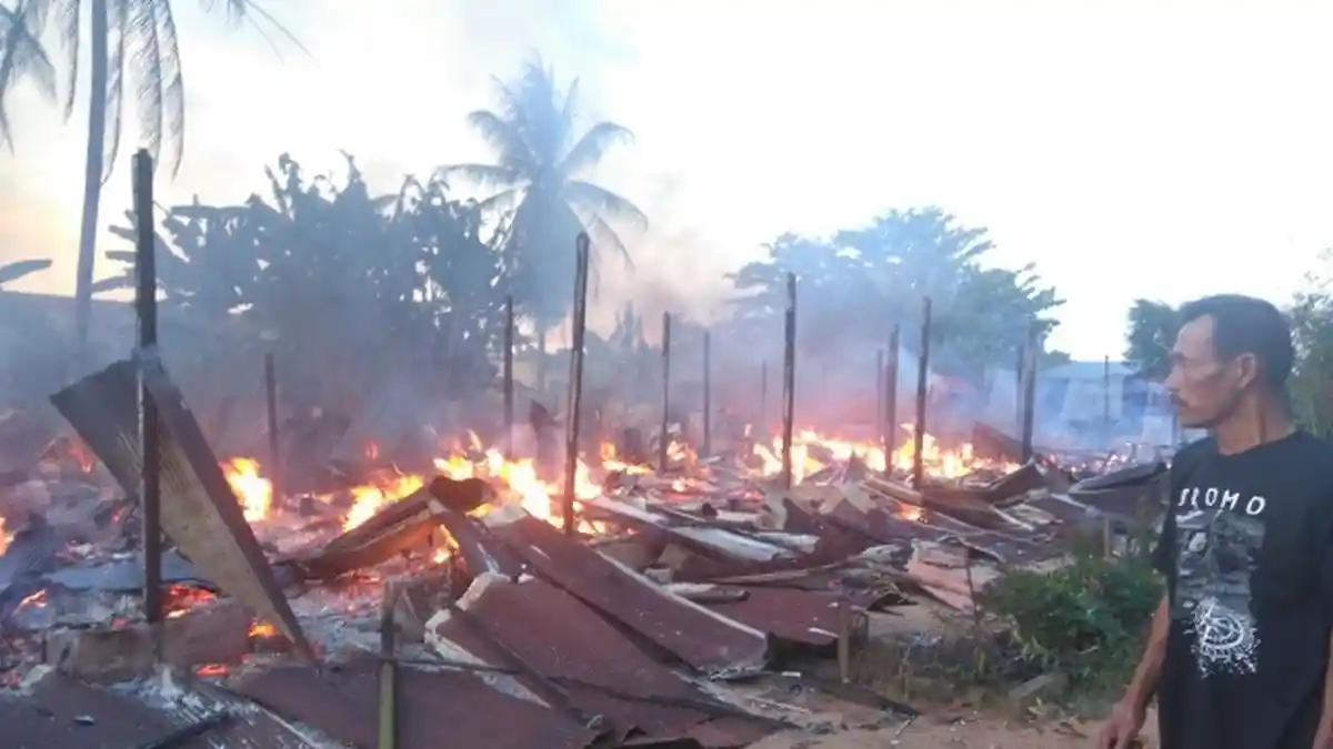 Mess Karyawan Ternak Ayam Terbakar, 11 Kepala Keluarga Terancam Kehilangan Tempat Berteduh