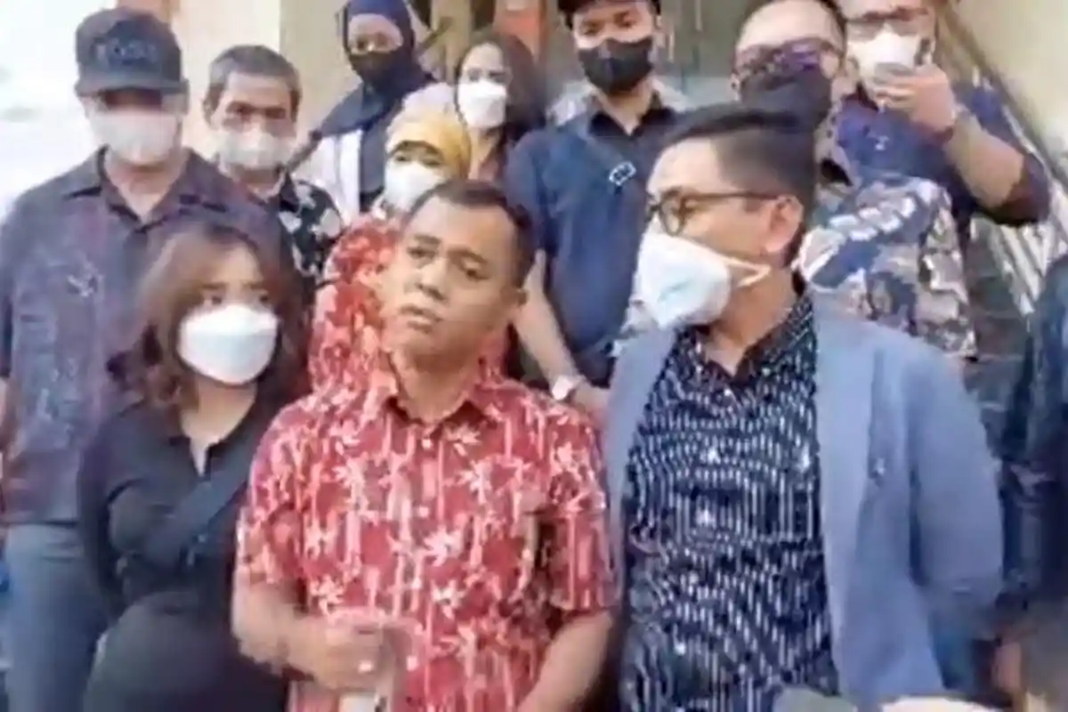 Masih Ngarepin Thariq? Haji Faisal Tegas Tak Mau Fuji Dijodohkan dengan El Rumi, Akui Belum Terima