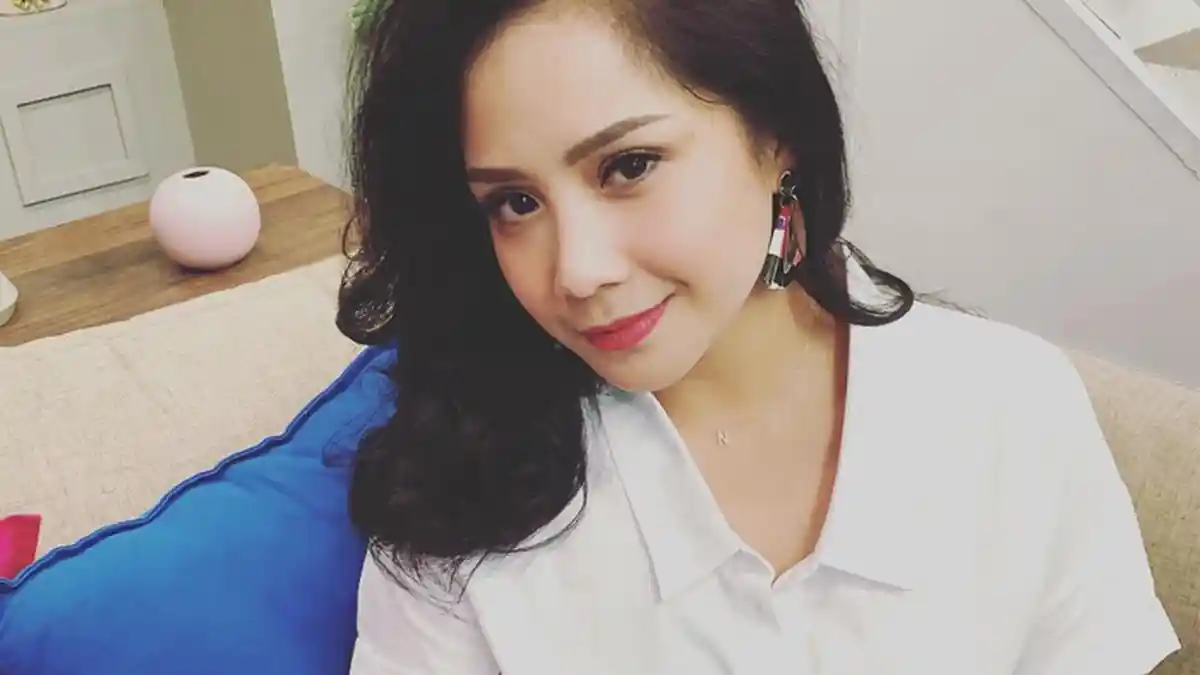 Tidur Lelap Dipeluk Rafathar, Wajah Nagita Slavina Banjir Pujian Netizen